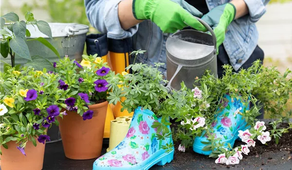 Auf den Schuh gekommen – Upcycling mit Gummistiefeln Auf den Schuh gekommen – Upcycling mit Gummistiefeln