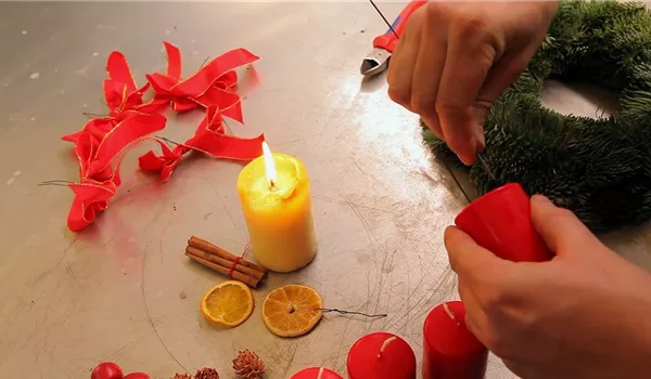 Dekoration - Anfertigen eines Weihnachtskranzes